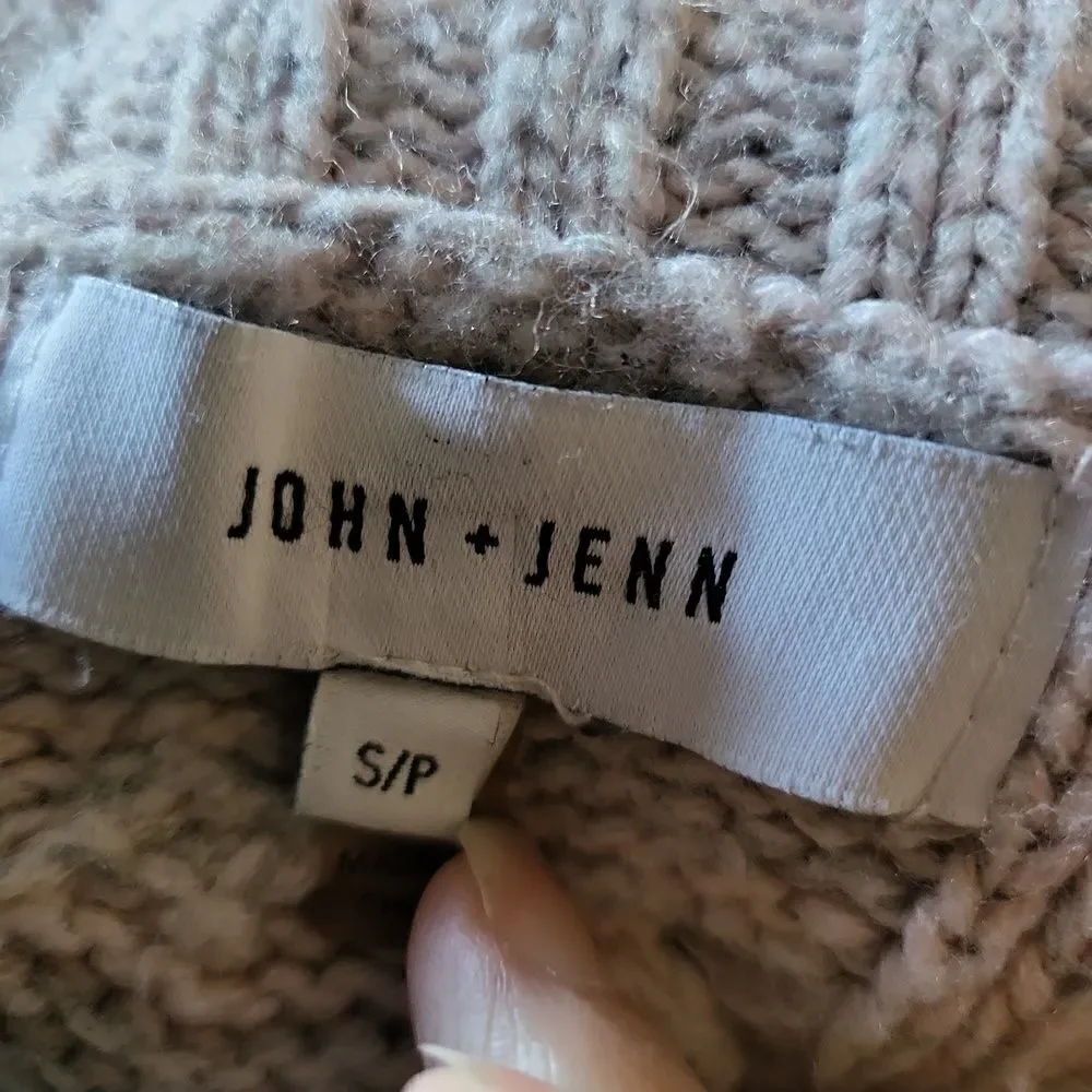 John + Jenn cable knit puff sleeve cable knit sweater Cozy!